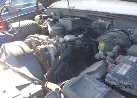 1996 Chevrolet Gmt-400 K1500 z USA, uszkodzony, nr VIN 2GCEK19R4T1186464